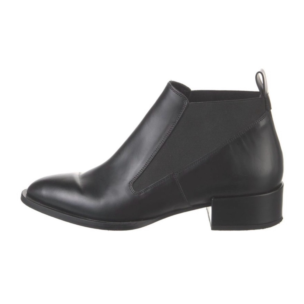 Vince Black Leather Chelsea Boots